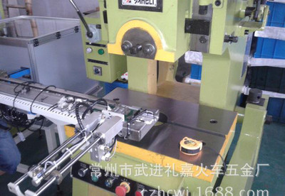 全自動(dòng)氣動(dòng)沖床上料機(jī)械手(普通型)常州機(jī)械手 定制 面議